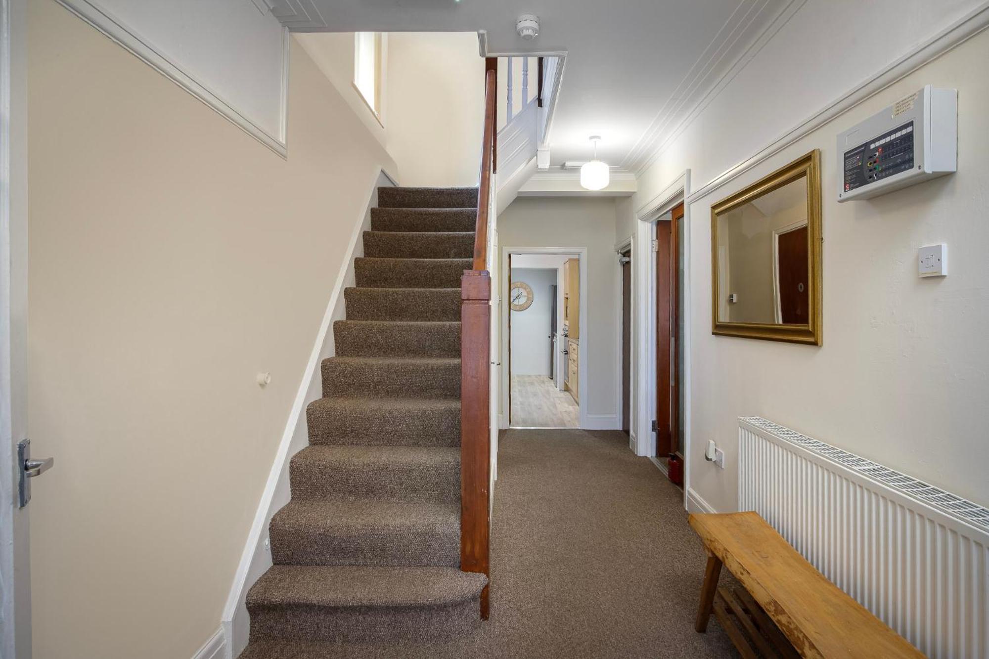 Arnside - Spacious 10-Bedroom Seaside Cottage Blackpool Exteriör bild